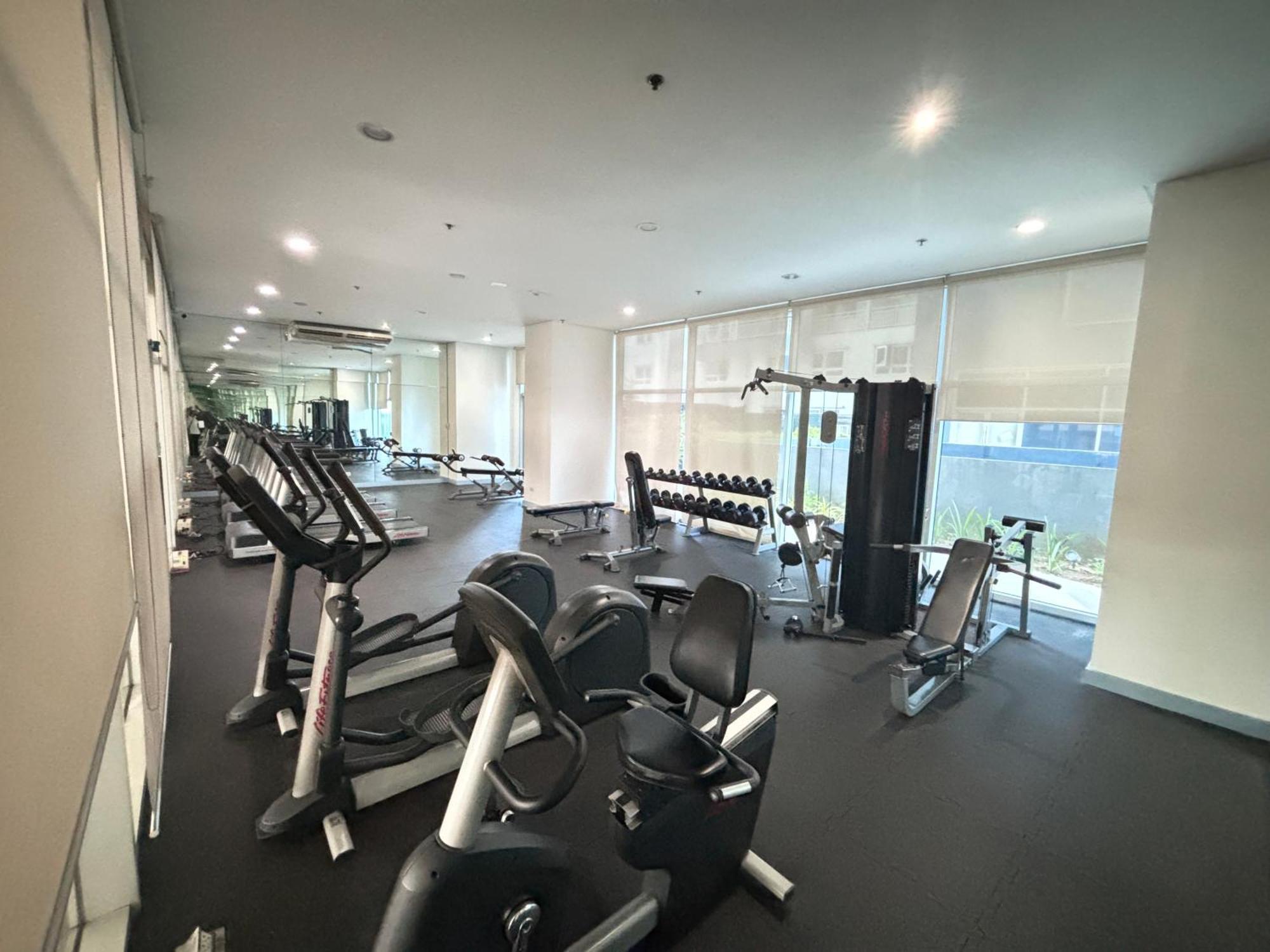 La Amore Place Pasig City Eksteriør billede