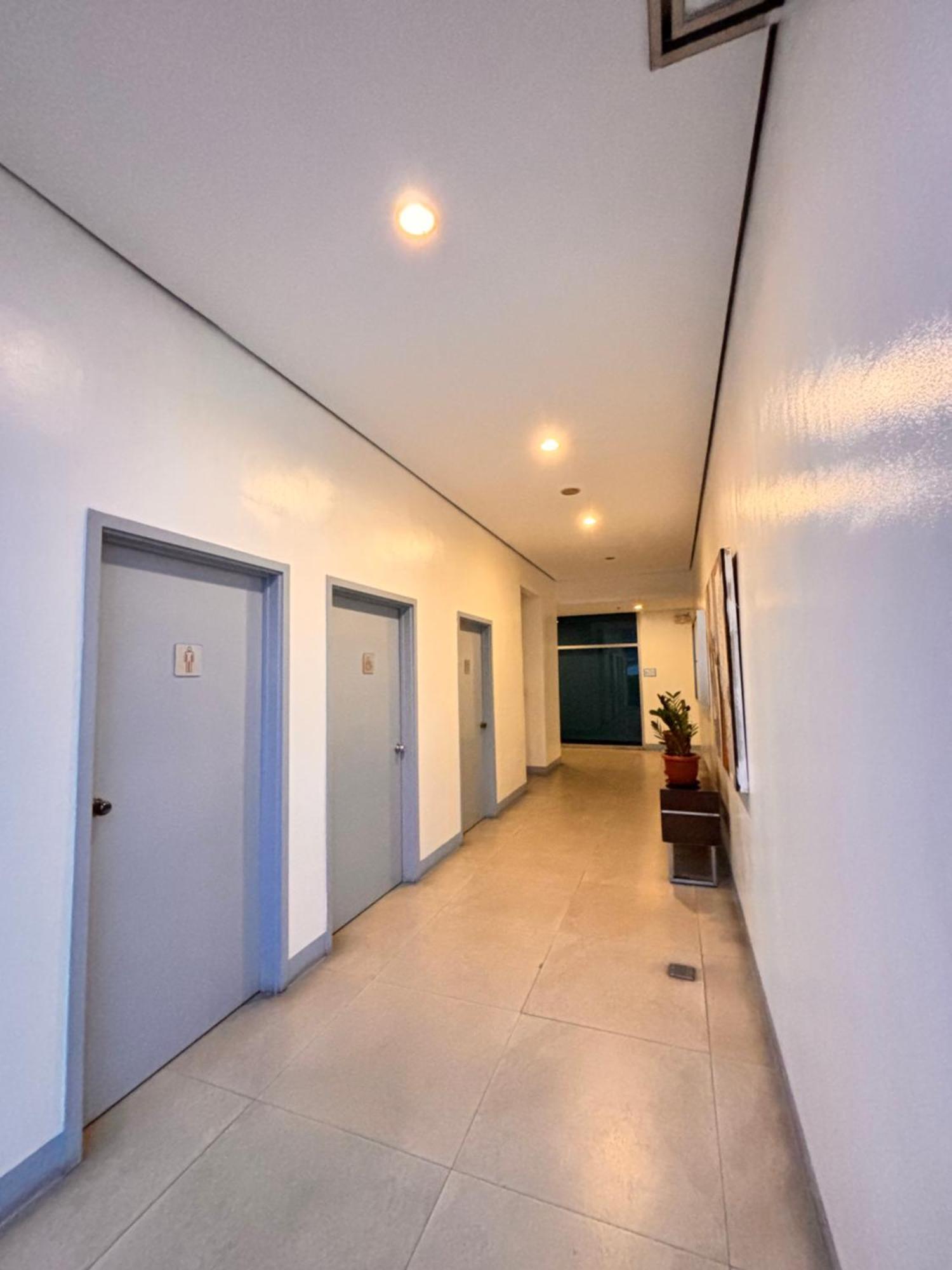 La Amore Place Pasig City Eksteriør billede